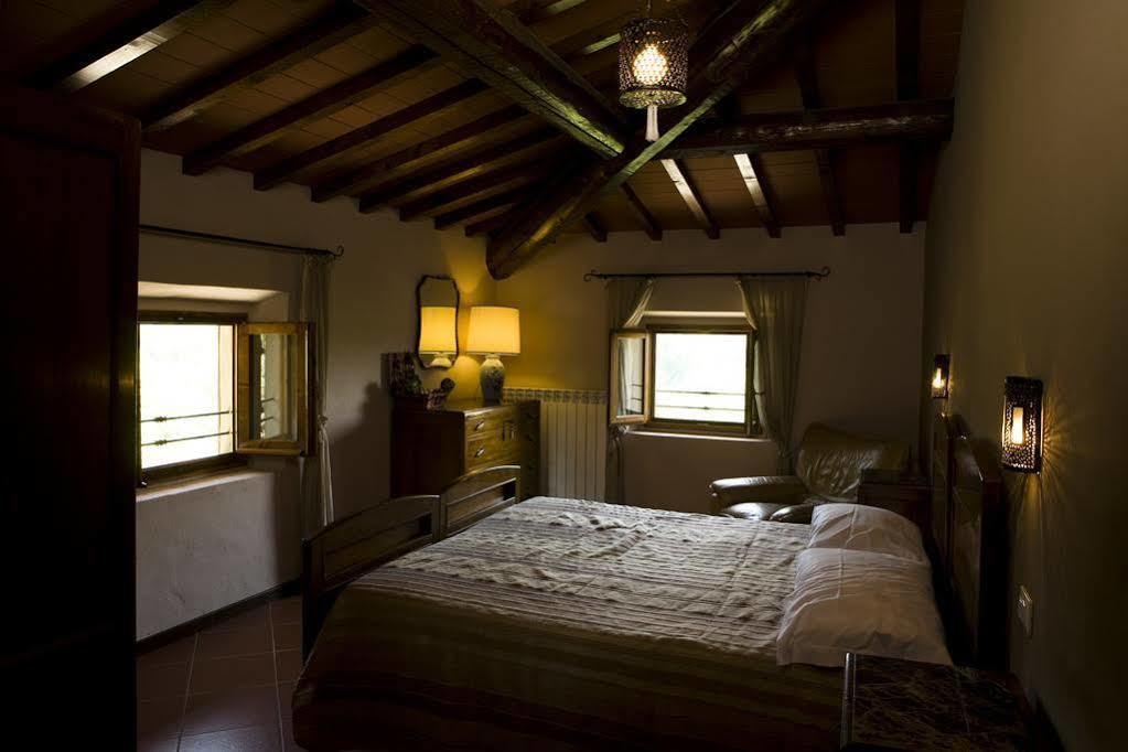 Agriturismo La Topaia Борго Сан Лоренцо Екстериор снимка